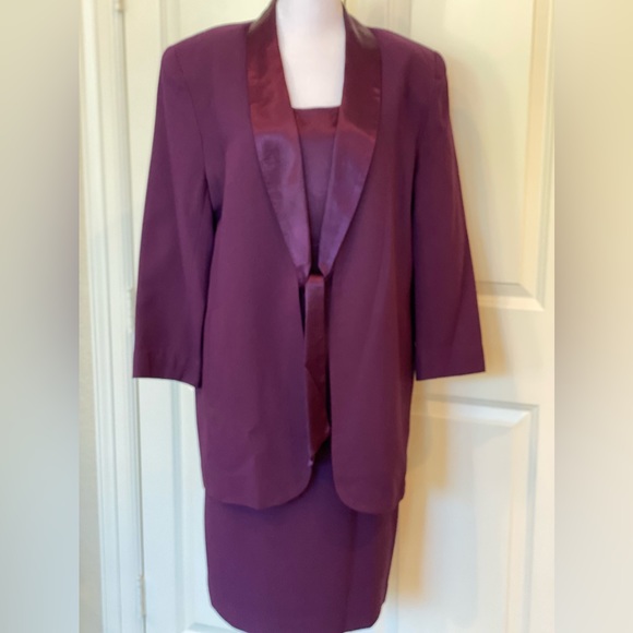 Tuxedo Suit by Sandra Ow-Wing for NR1. Women’s tux with satin bow at waist. - Picture 2 of 11